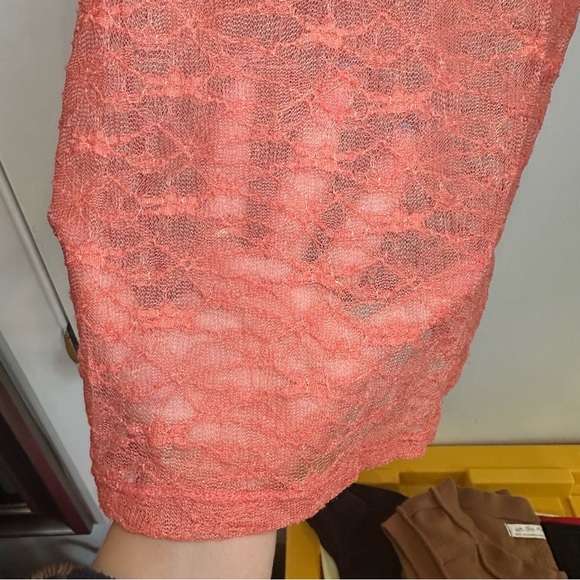 Mudd Y2K Lace Tank Top. Size: Medium. Color: Coral. - Picture 3 of 6